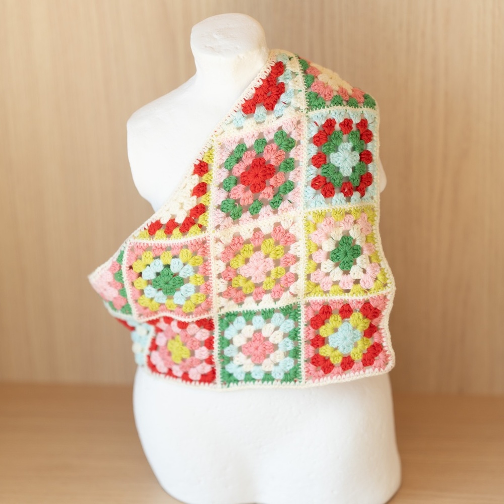 1970s Pastel Granny Square Head Scarf